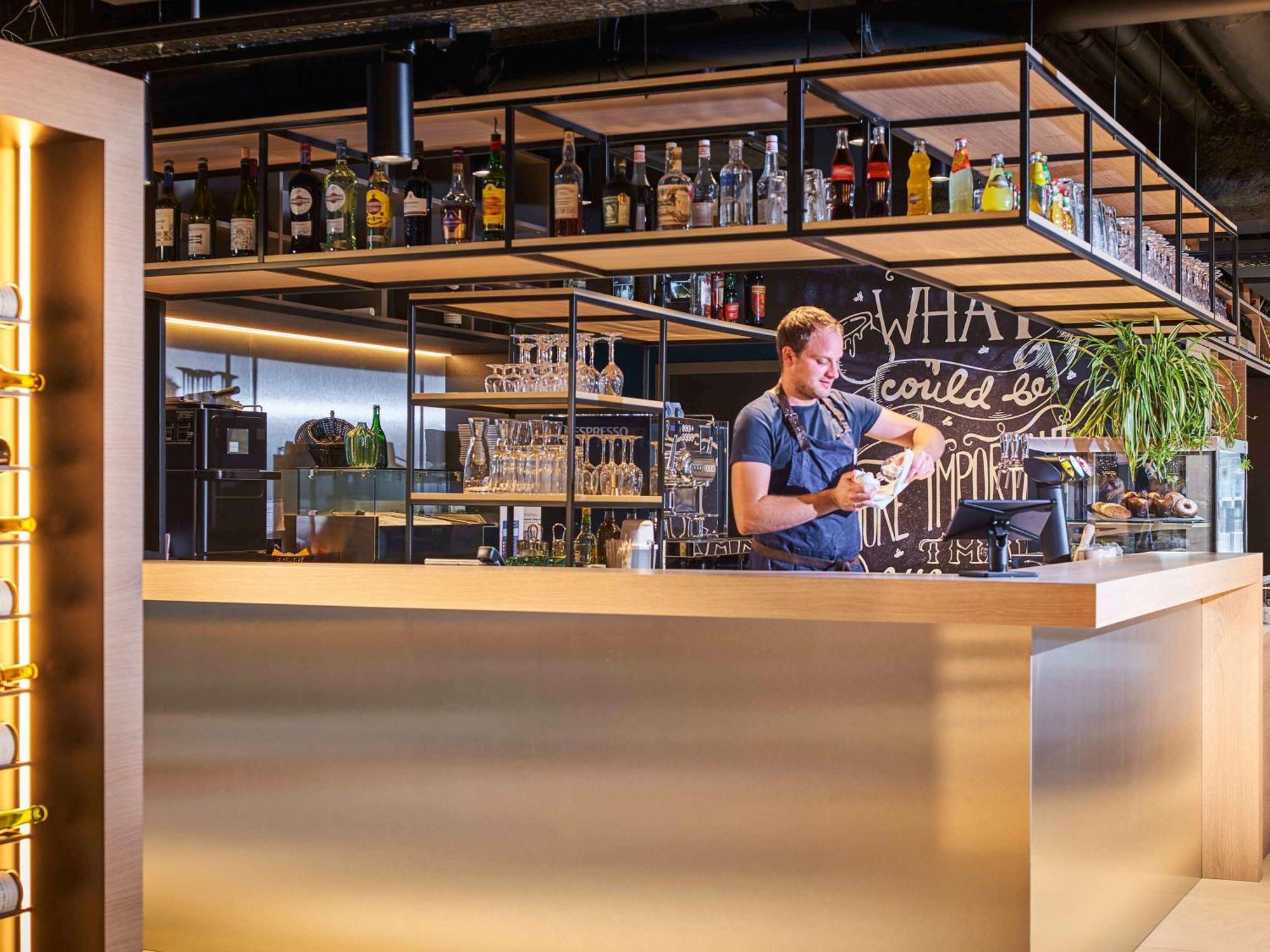 Ibis Bethune Centre Gare Εξωτερικό φωτογραφία